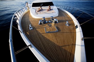MATES - Fun on the Foredeck